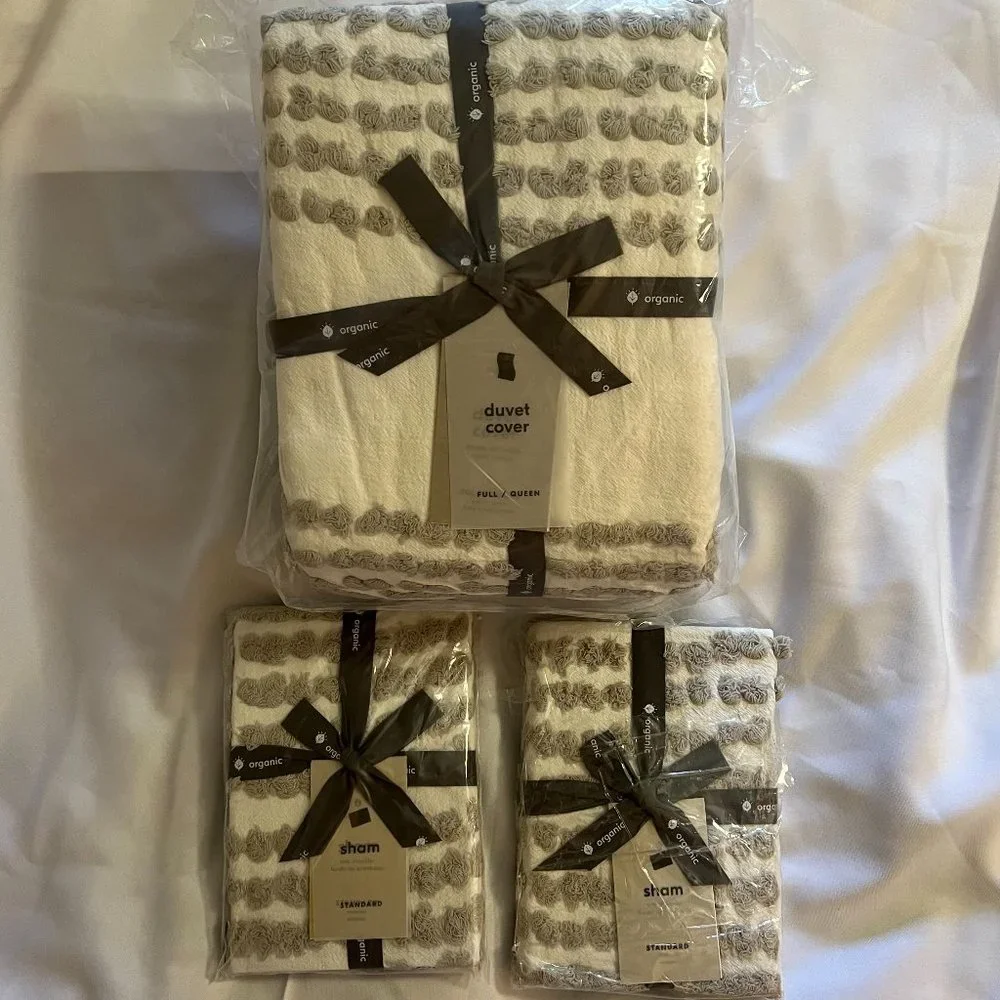 West Elm Organic Cotton Textural Design Duvet Cover & Shams Queen